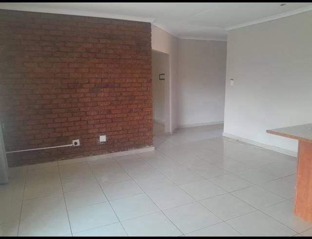 3 BEDROOM PROPERTY TO RENT IN BENDOR